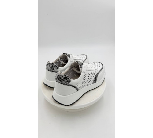 Кросовки женские на полную ногу косточку 92069 Белый кожа, стелька кожа