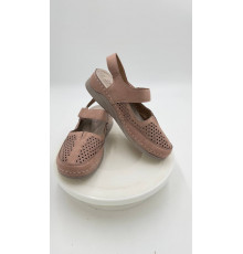 Босоножки женские летние на липучке на широкую ногу закрытый нос Evalli сс25 306 Пудровый