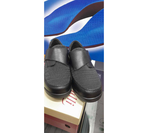 Ботинки кожа осенние женские на широкую ногу на молоткообразные пальцы Evalli 382 011 Чёрный